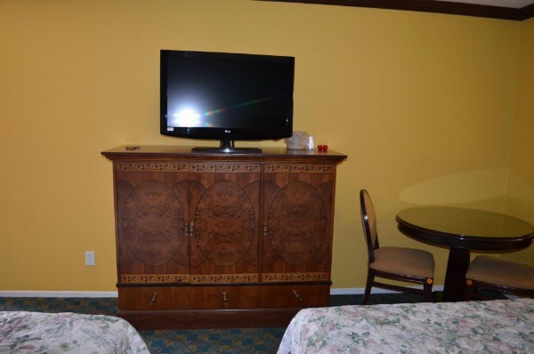 Cloud 9 Inn LAX image 12